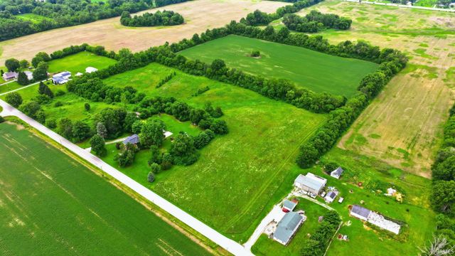720 E 400 N, Anderson, IN 46012