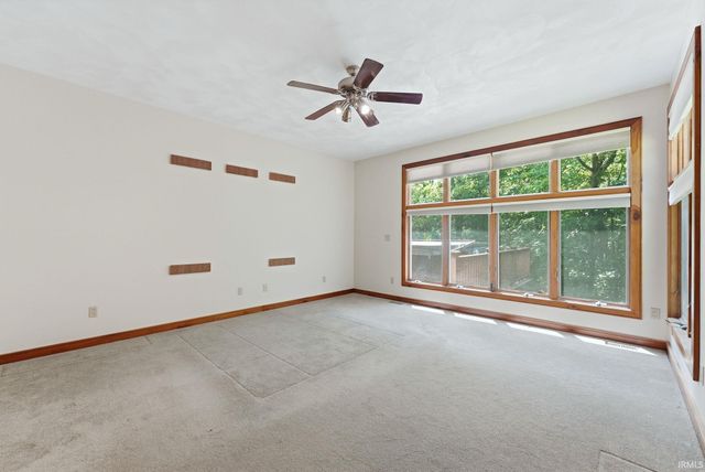 720 E 400 N, Anderson, IN 46012