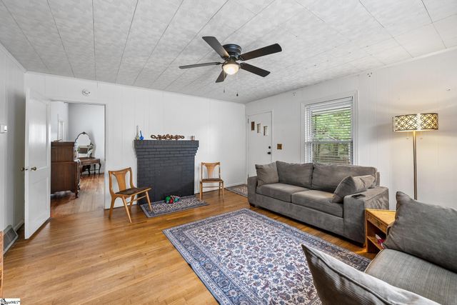 15 Webb Street, Greenville, SC 29605