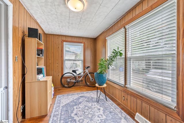 15 Webb Street, Greenville, SC 29605