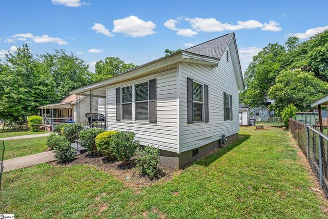 15 Webb Street, Greenville, SC 29605