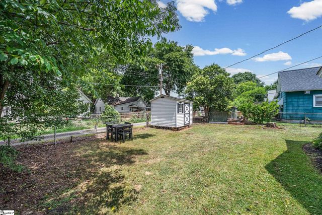 15 Webb Street, Greenville, SC 29605