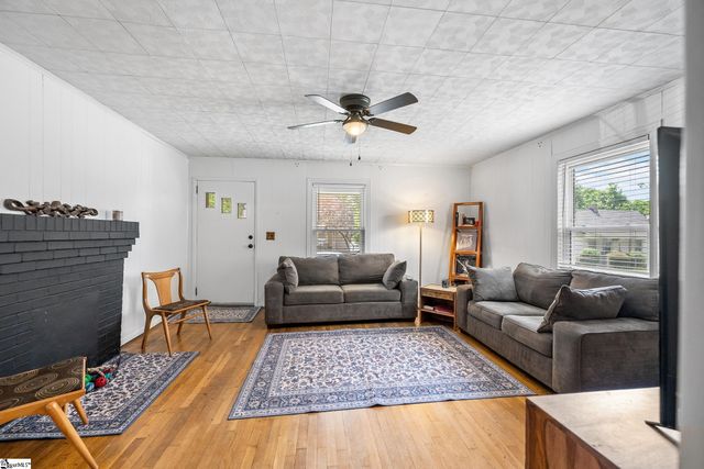 15 Webb Street, Greenville, SC 29605