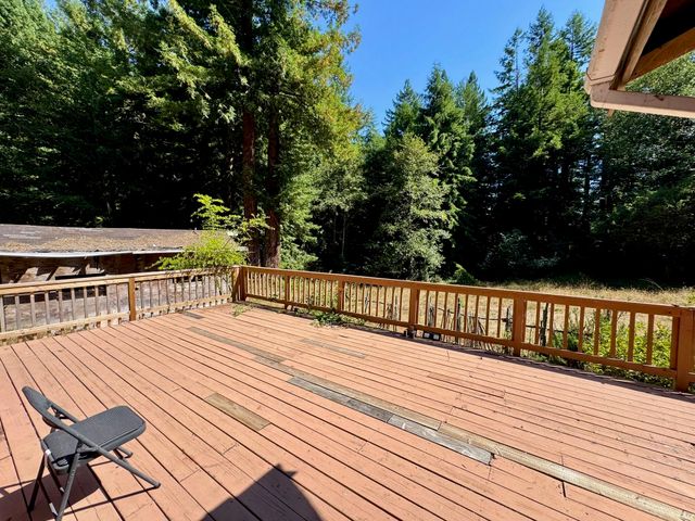 3639 Greenwood Heights Drive, Kneeland, CA 95549