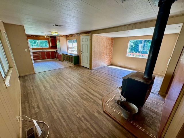 3639 Greenwood Heights Drive, Kneeland, CA 95549