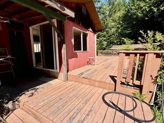 3639 Greenwood Heights Drive, Kneeland, CA 95549