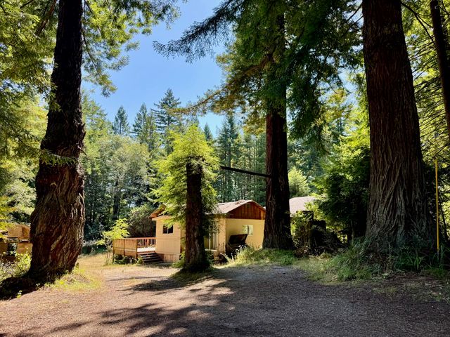 3639 Greenwood Heights Drive, Kneeland, CA 95549