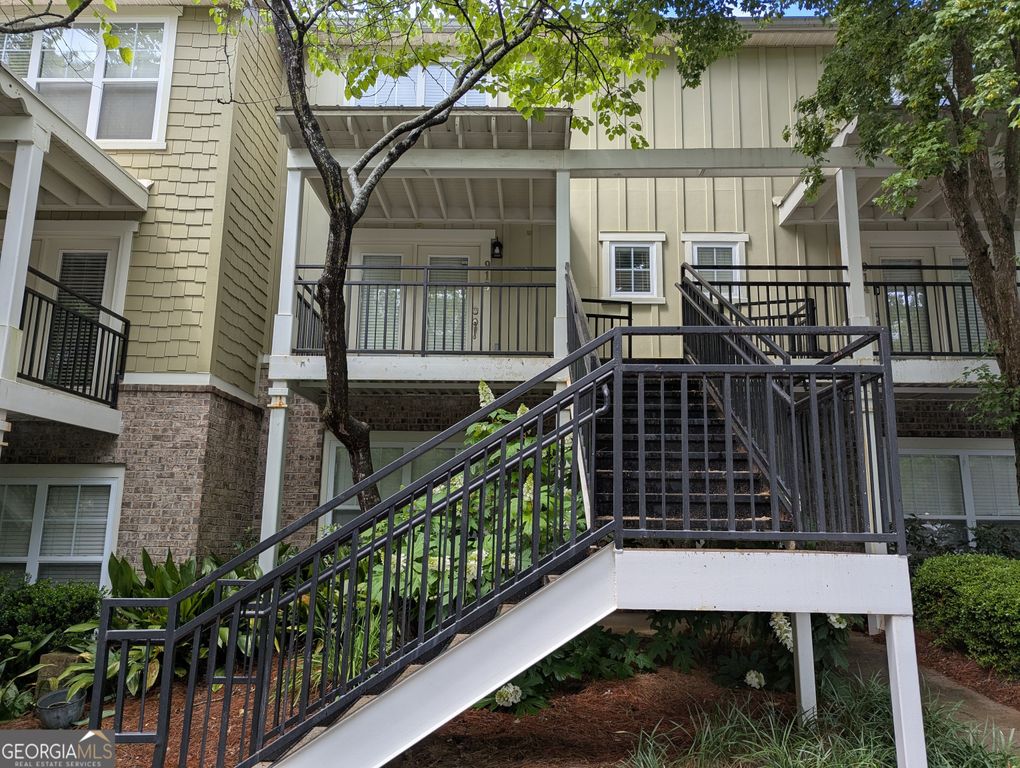 490 Barnett Shoals Road APT 913, Athens, GA 30605