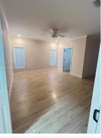 897 E 20th St 0, Hialeah, FL 33013