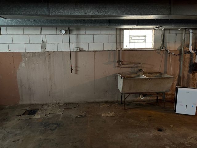 12621 S Wood Street, Calumet Park, IL 60827