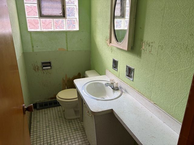 12621 S Wood Street, Calumet Park, IL 60827