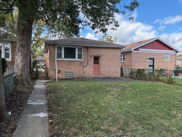 12621 S Wood Street, Calumet Park, IL 60827
