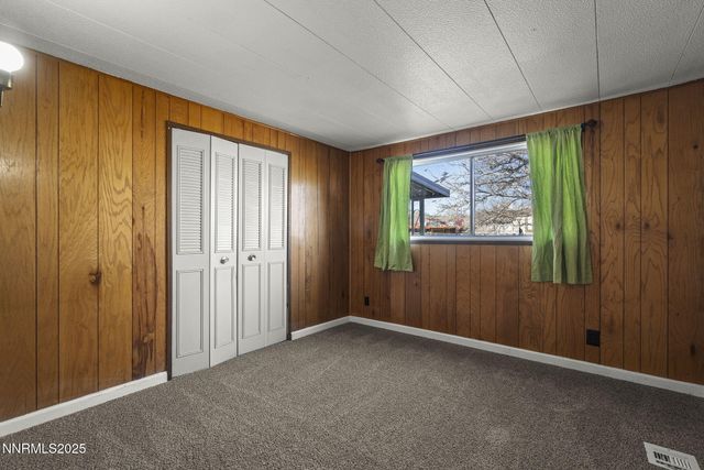 230 Penelope Drive, Sun Valley, NV 89433