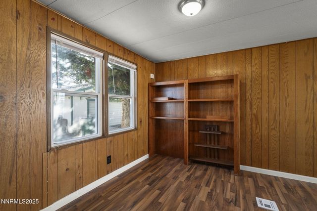 230 Penelope Drive, Sun Valley, NV 89433