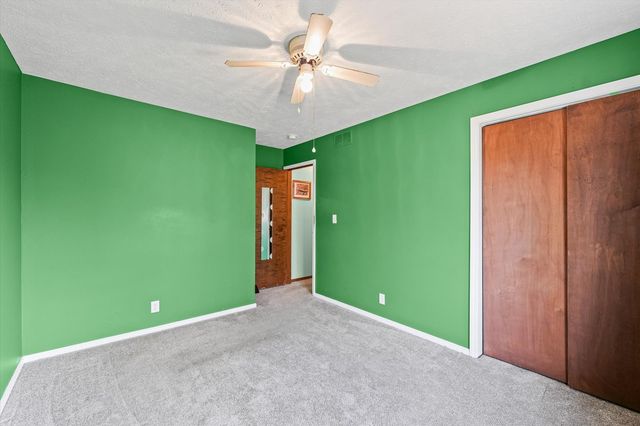 1206 N Hershey Road, Bloomington, IL 61704