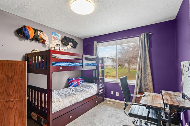 1206 N Hershey Road, Bloomington, IL 61704