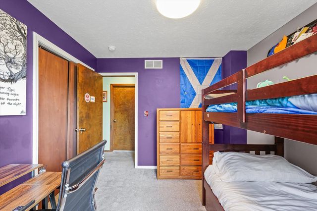 1206 N Hershey Road, Bloomington, IL 61704