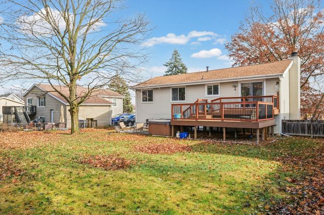 1206 N Hershey Road, Bloomington, IL 61704