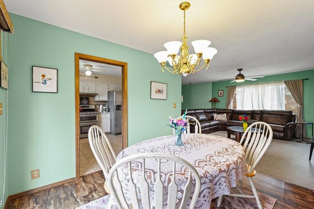 1206 N Hershey Road, Bloomington, IL 61704