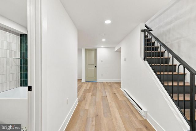 5633 SANSOM ST, Philadelphia, PA 19139