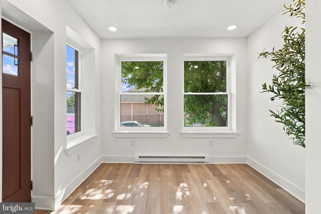 5633 SANSOM ST, Philadelphia, PA 19139