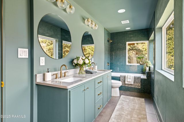 1303 Myrtle Place, Lafayette, LA 70506