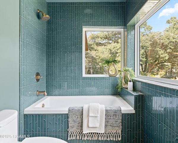 1303 Myrtle Place, Lafayette, LA 70506