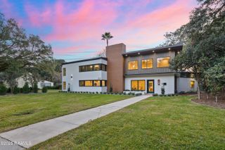 1303 Myrtle Place, Lafayette, LA 70506