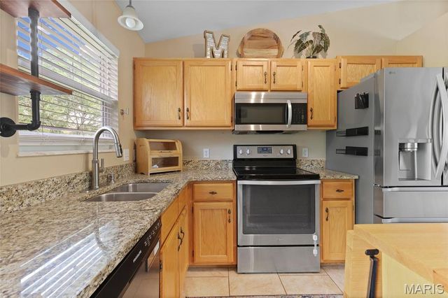 2766 Harmony Hills Drive, Arnold, MO 63010