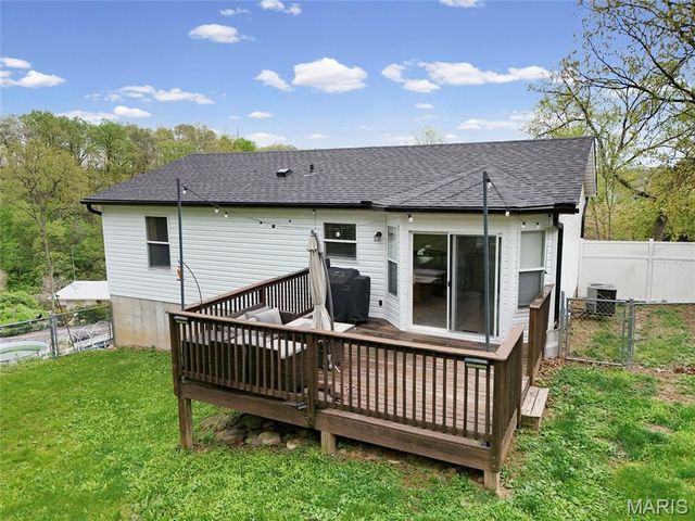 2766 Harmony Hills Drive, Arnold, MO 63010
