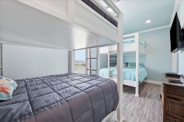 3303 Hidden Gold, Crystal Beach, TX 77650