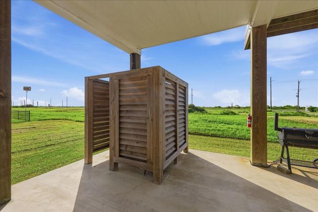 3303 Hidden Gold, Crystal Beach, TX 77650