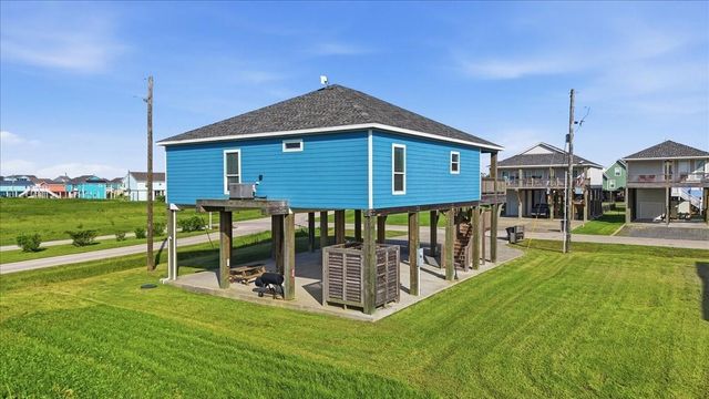 3303 Hidden Gold, Crystal Beach, TX 77650