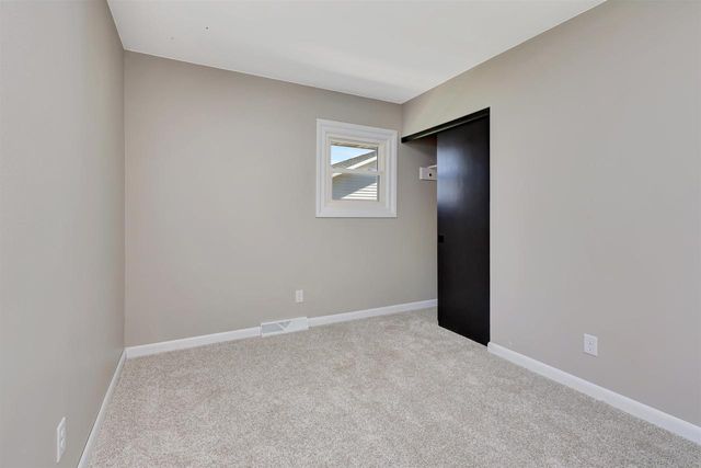 1519 ADAMS AVENUE, Oshkosh, WI 54902