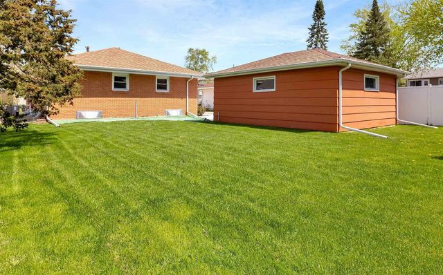 1519 ADAMS AVENUE, Oshkosh, WI 54902