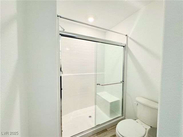 6002 Swift Lariat Street, Las Vegas, NV 89113