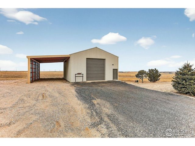 992 S County Road 129, Bennett, CO 80102