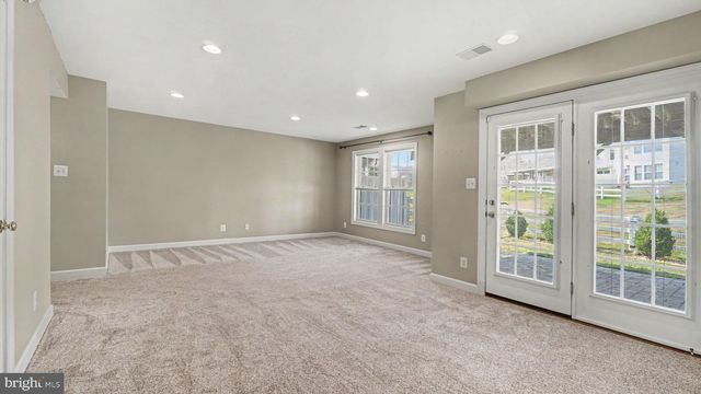 28 BROWER LN, Pottstown, PA 19465