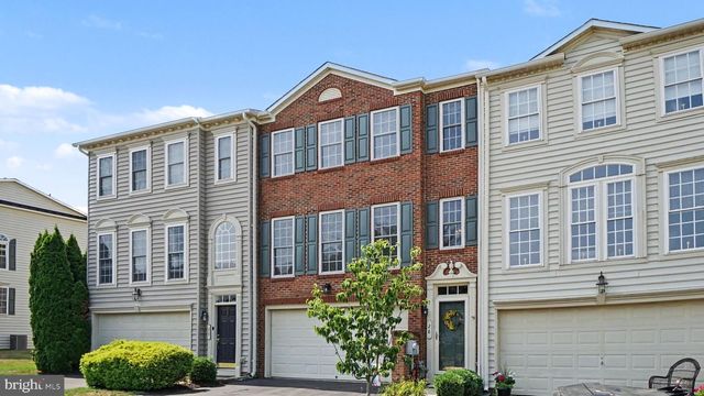 28 BROWER LN, Pottstown, PA 19465