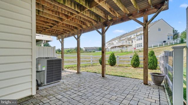 28 BROWER LN, Pottstown, PA 19465