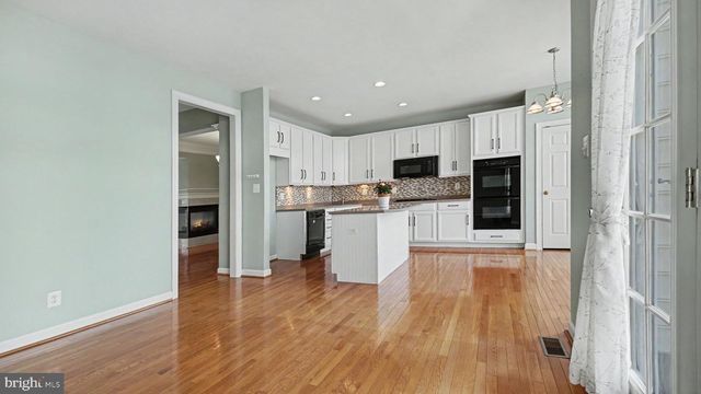 28 BROWER LN, Pottstown, PA 19465