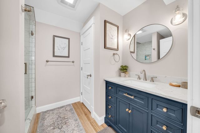 20 Boyd Dr, Newburyport, MA 01950