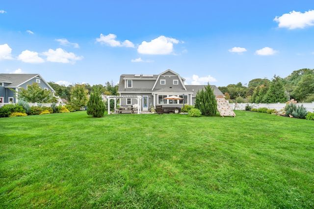 20 Boyd Dr, Newburyport, MA 01950