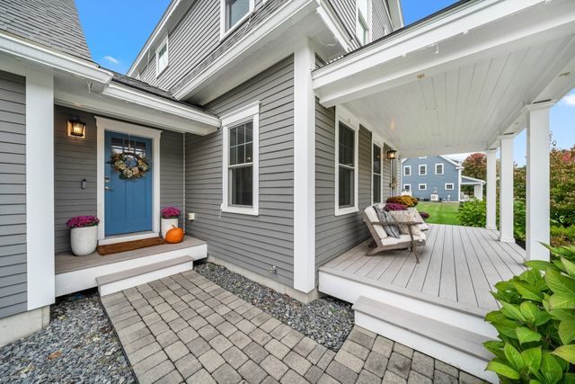 20 Boyd Dr, Newburyport, MA 01950