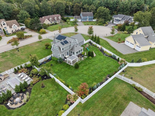 20 Boyd Dr, Newburyport, MA 01950