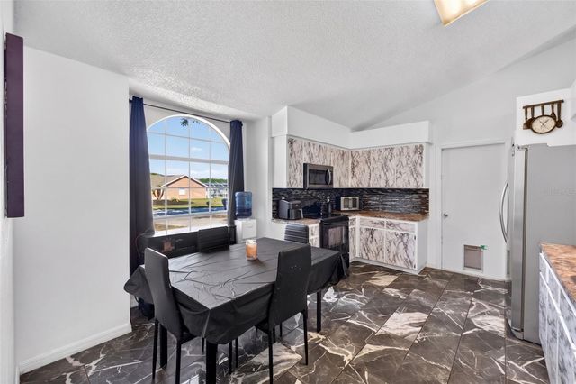 204 MONTANA AVENUE, Davenport, FL 33897