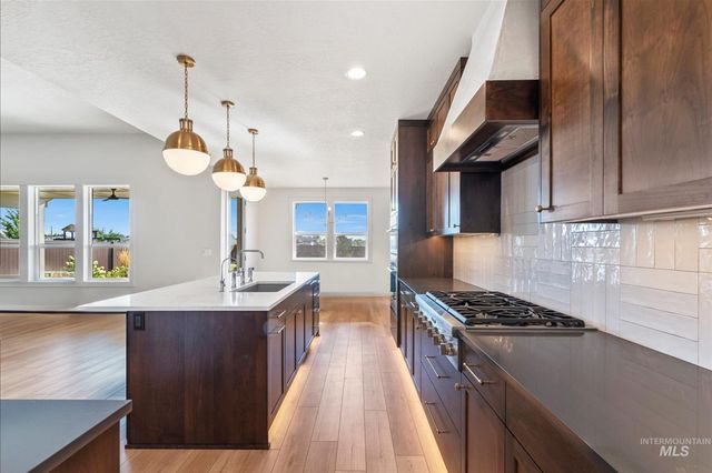 3276 N Fire Flower Ave, Star, ID 83669