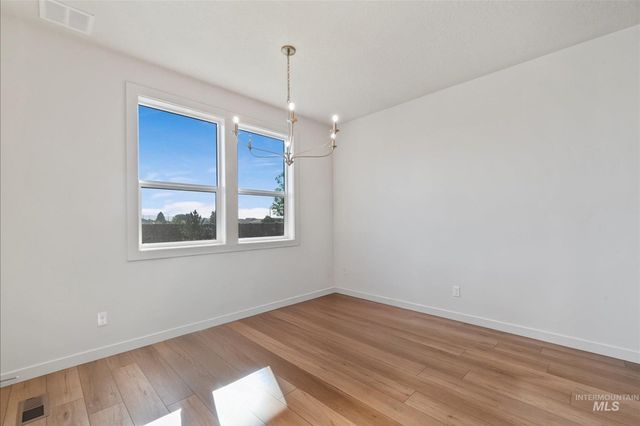 3276 N Fire Flower Ave, Star, ID 83669