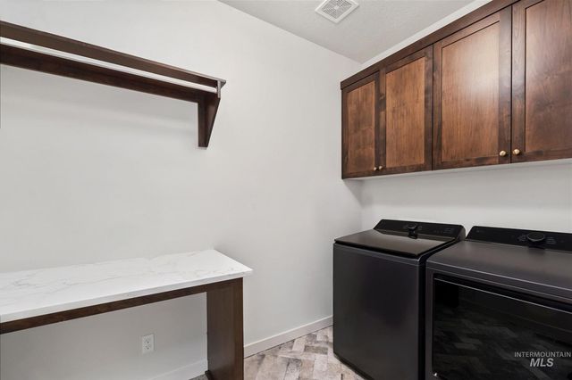 3276 N Fire Flower Ave, Star, ID 83669