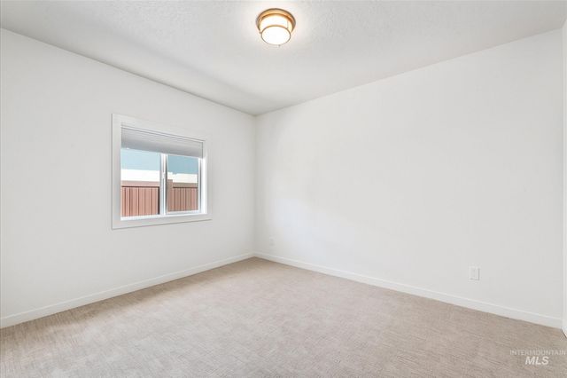 3276 N Fire Flower Ave, Star, ID 83669